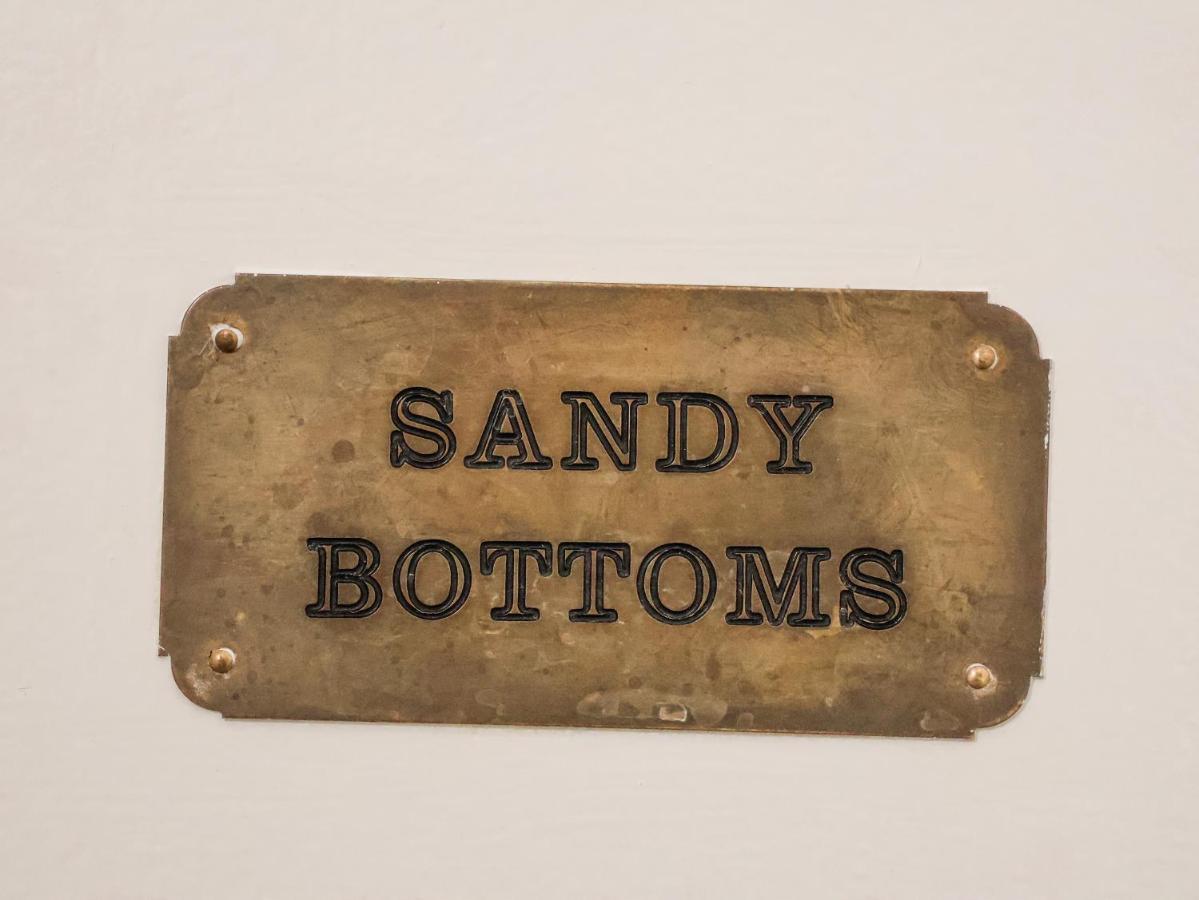 Sandy Bottoms วิทบี ภายนอก รูปภาพ